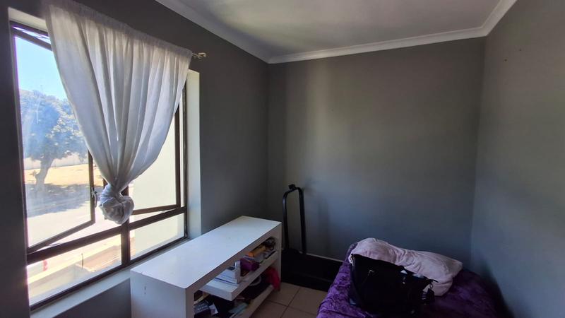 3 Bedroom Property for Sale in Parklands Western Cape